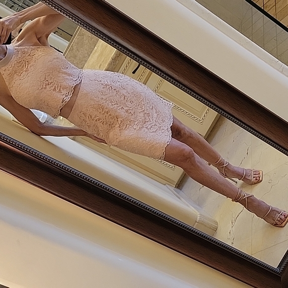 ABS Peach Lace Skirt Set,  Sz 4 - Picture 2 of 16